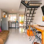 Apartamento con amplia terraza