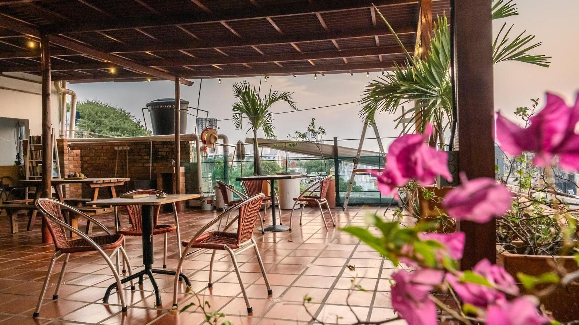 Con Amplia Terraza Apartamento